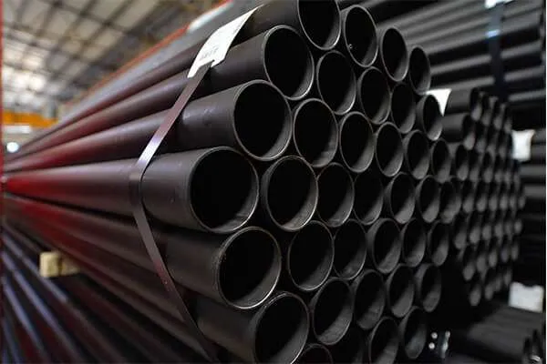 shows-a-bundle-of-pressure-pipe-EN-10217-1-p195tr1-p195tr2-P235TR1-P235TR2-P265TR1-P265TR2